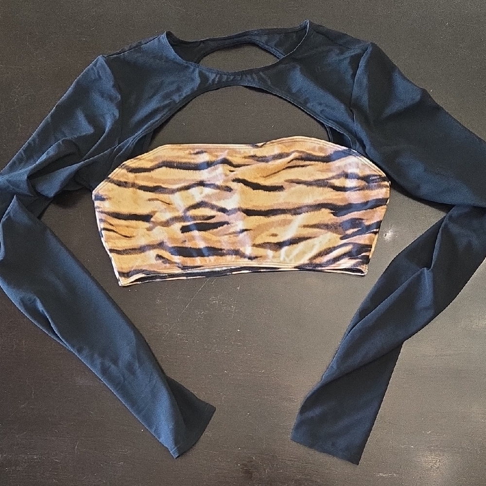 Beach Bunny Black and Tiger Print Crop Workout Top